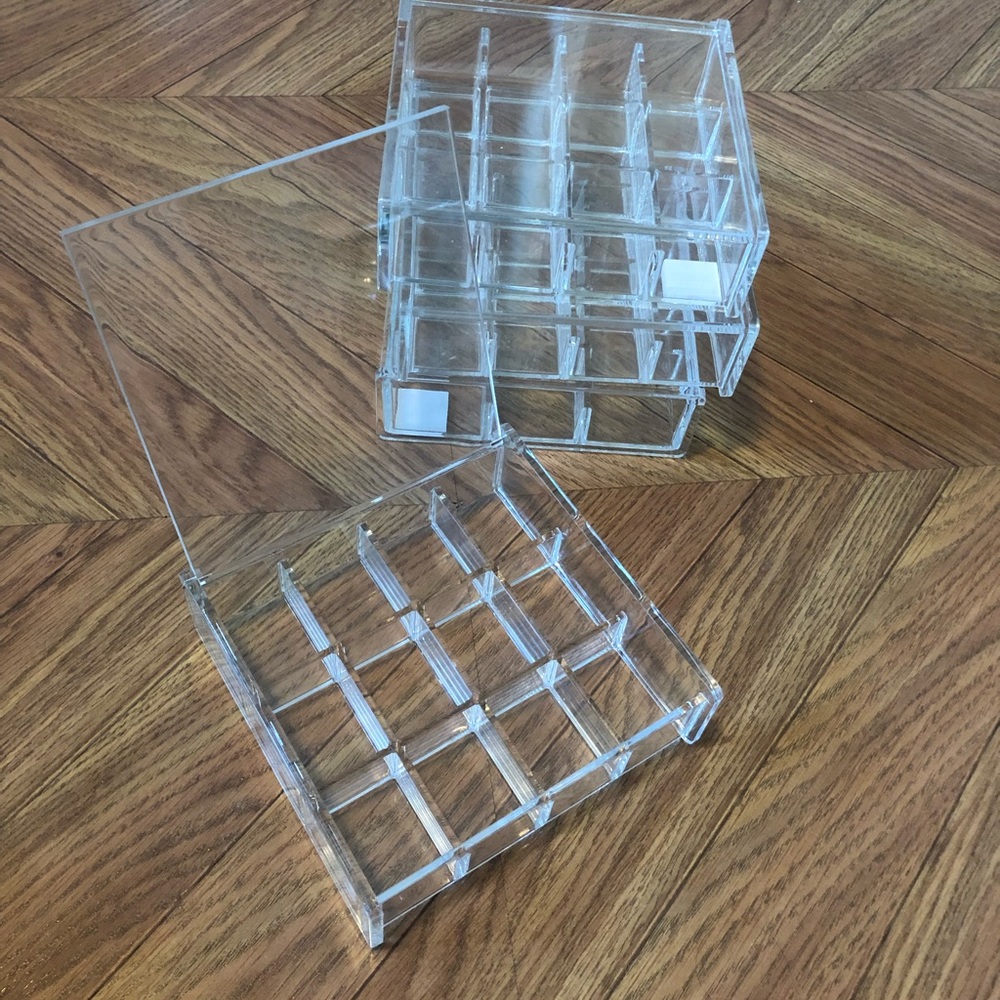 Acrylic squared organizer with lid (set of 4)